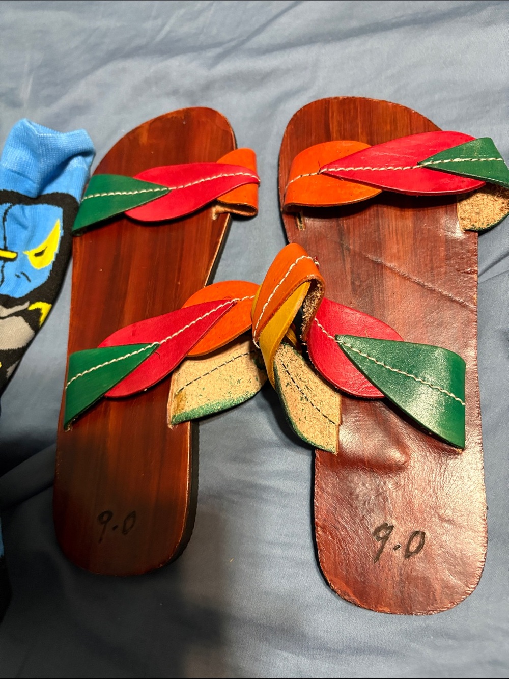 Wooden Flip Flop Sandals with Colorful Straps and socks size 9 - Picture 2 of 7